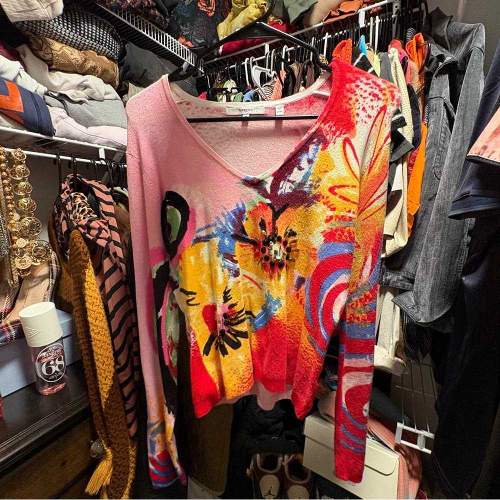 Vertigo Paris Colorful Florsal Long Sleeve Sweater Top